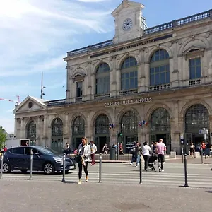 Appartement Old Town - Superb In Rue Esquermoise !, Lille