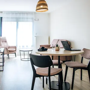  Aparthotel Twenty Business Flats - Bayard