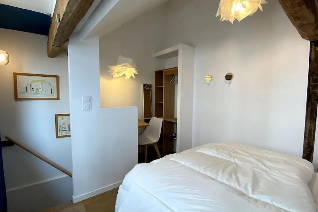 Holiday home Maisonnette Charme Vieux Lille ! France